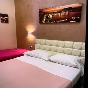 Oceania Napoli
